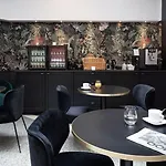 Hotel 31 - Paris Tour Eiffel