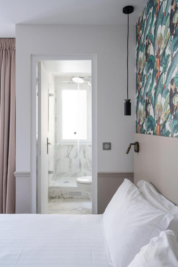 31 - Tour Eiffel Hotel Parigi