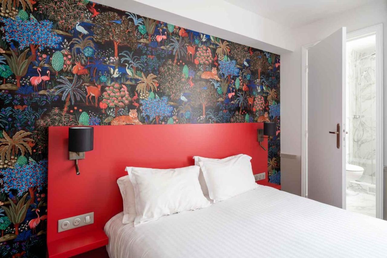 31 - Tour Eiffel 3* Parigi