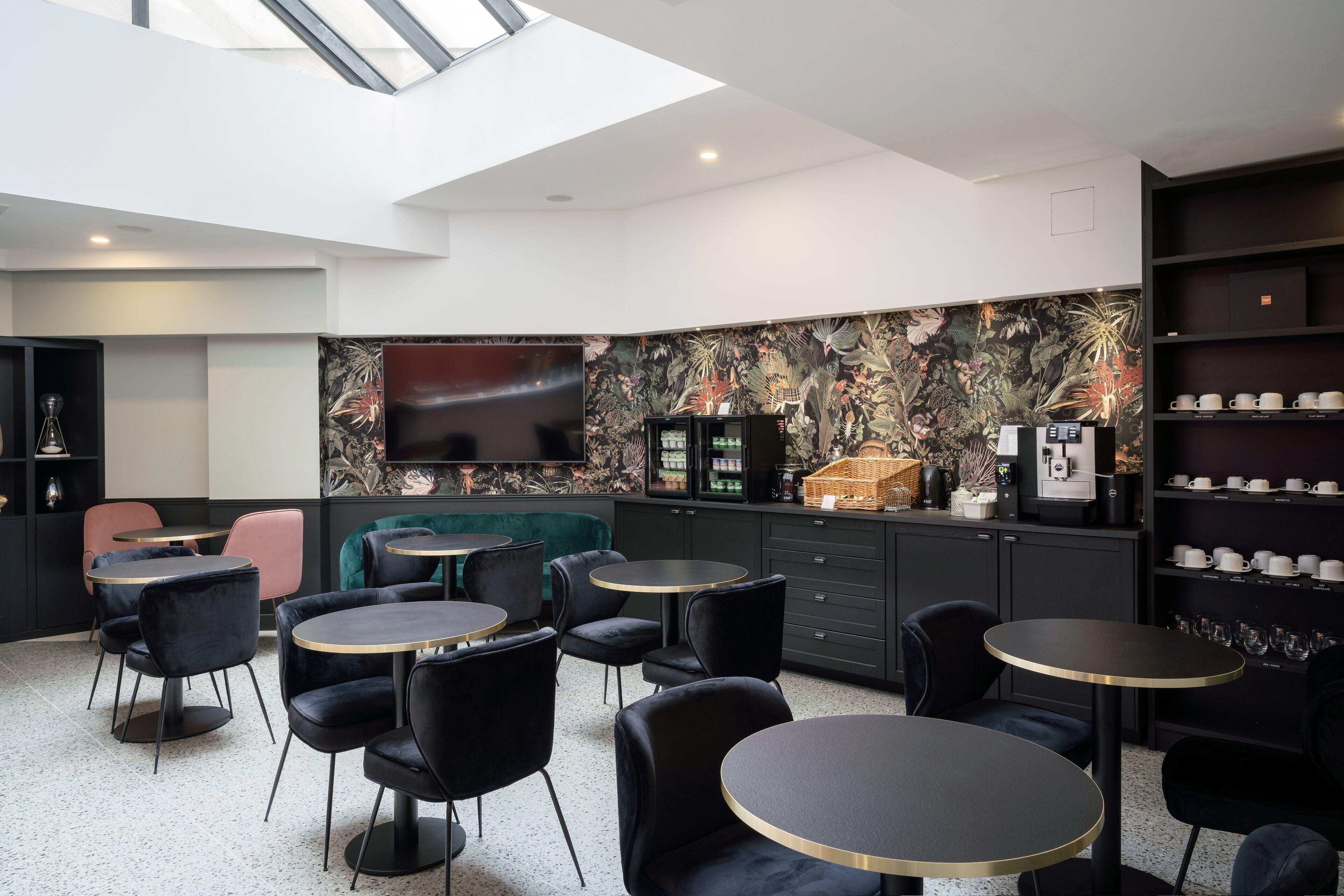 31 - Tour Eiffel Hotel Parigi