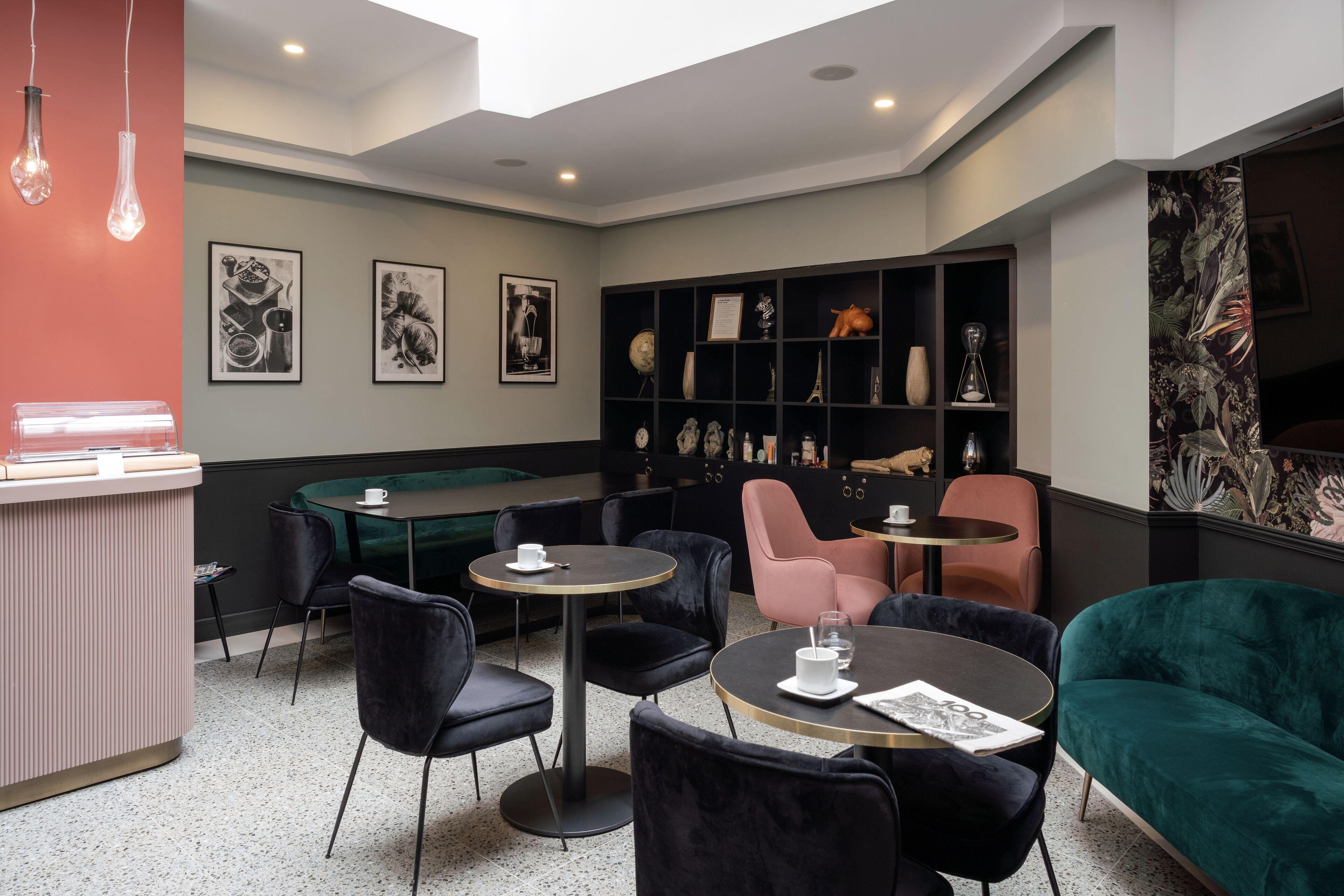 31 - Tour Eiffel 3* Parigi