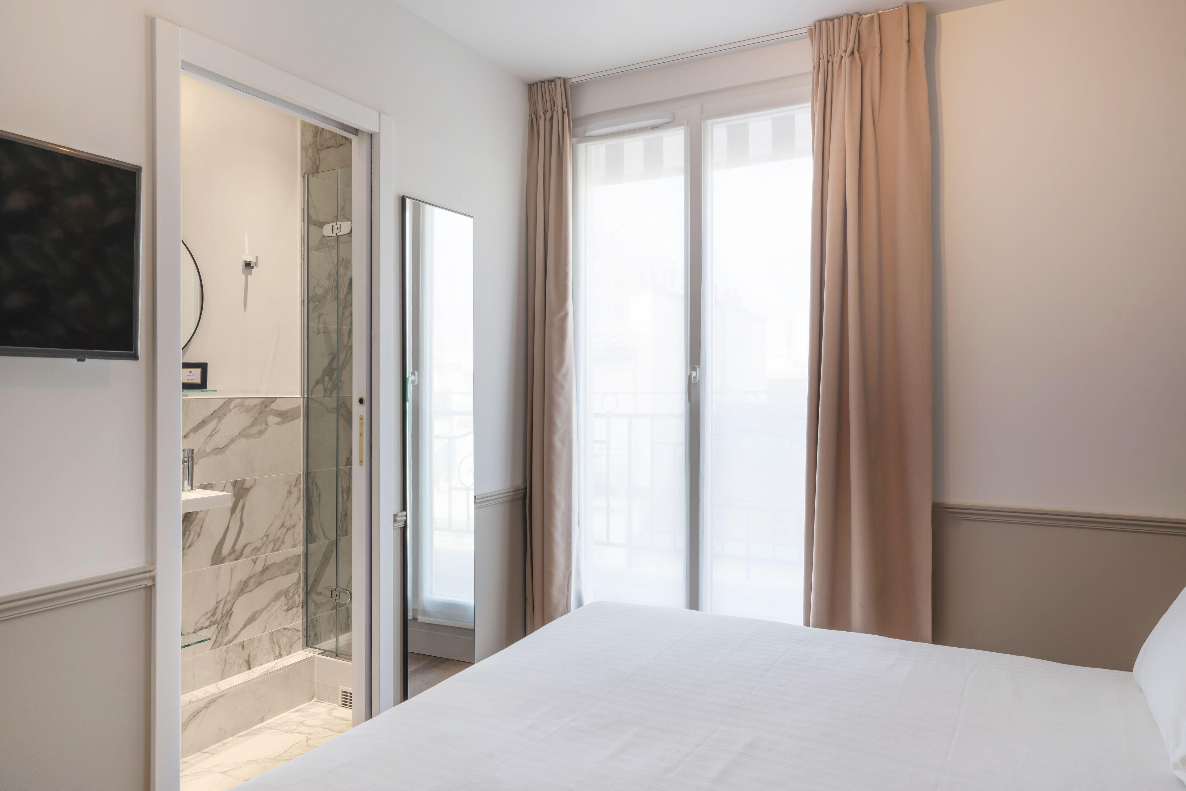 Hotel 31 - Tour Eiffel 3*